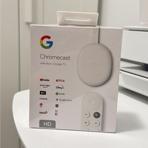 Google Chromecast HD with Google TV Media Streamer (GA03131-CA)